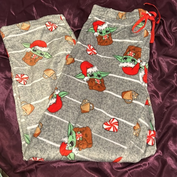 Fuzzy Grogu PJ Pants - Picture 2 of 4